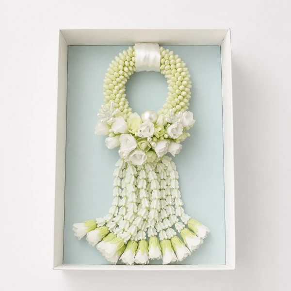 White Artificial Garland