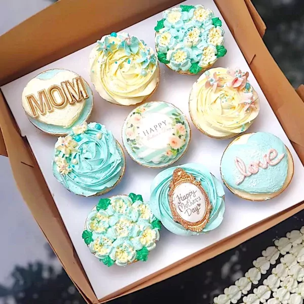 Mother's Day Cupcakes 9 Pieces - 9 Pieces