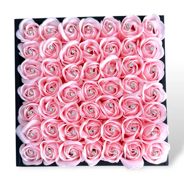 Black Pink Diamond Box - Pink Roses