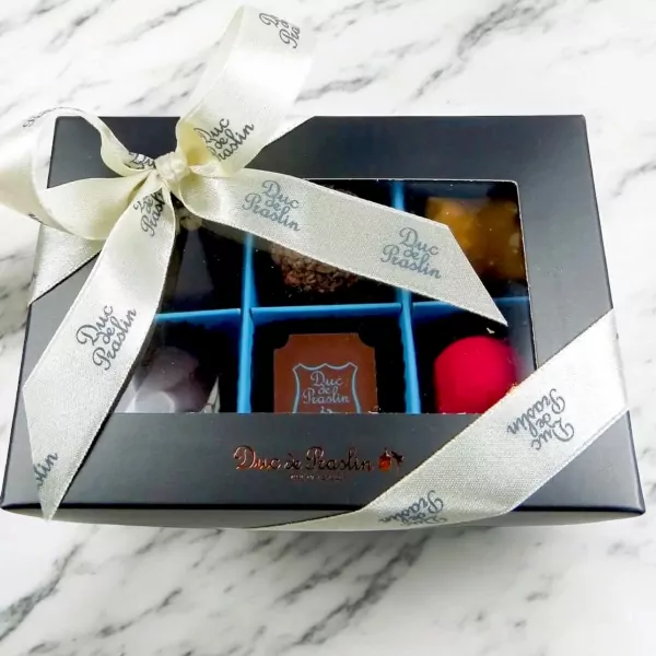 6 Assorted Pralines - Standard