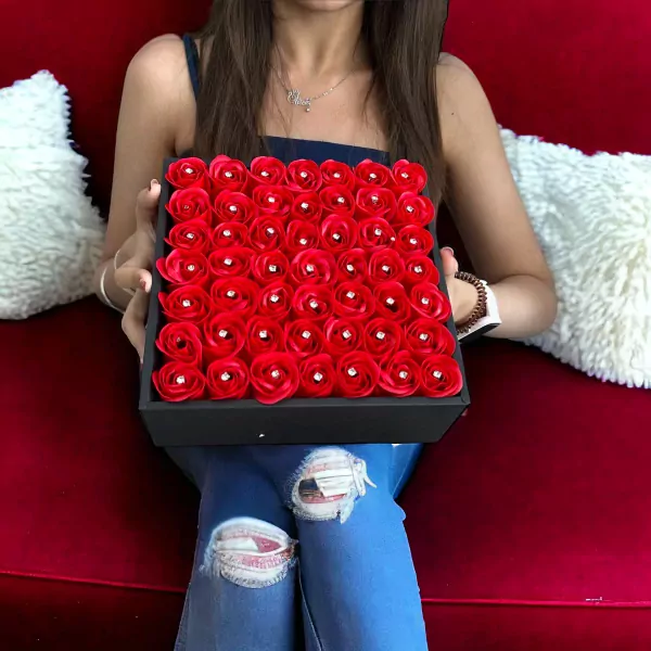 Red Black Diamond Box - Blue Diamond