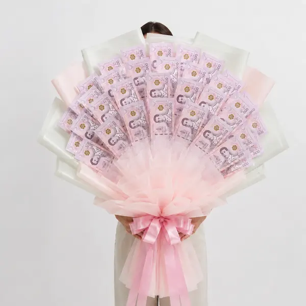30.000THB Valentine Money Bouquet 2