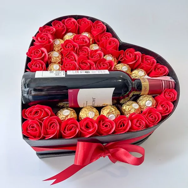 Red Wine and Ferrero Box - Red WIne