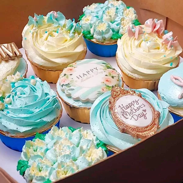 Mother's Day Cupcakes 9 Pieces - 9 Pieces