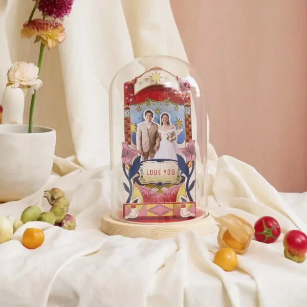 Glass dome with pop-up wedding photo and "Love You" text.