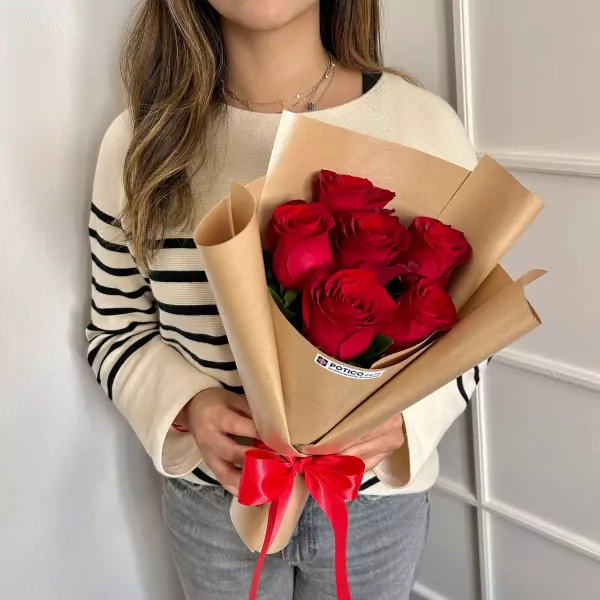 PREMIUM 6 ROSES BOUQUET FOR ONLY 99 Baht - APPLY THE CODE AT CHECKOUT TO GET DISCOUNT - MD99