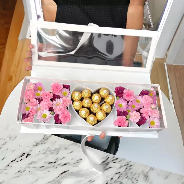 Pink Mom Box with Ferreros - Pink