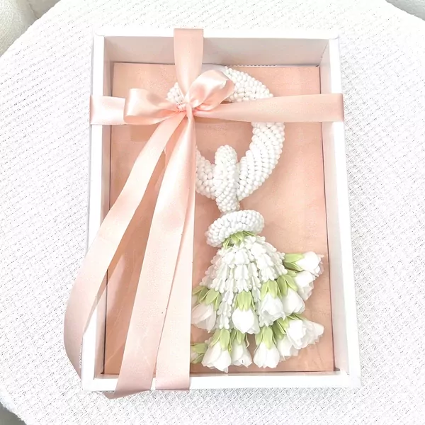 White Artificial Garland - Standard