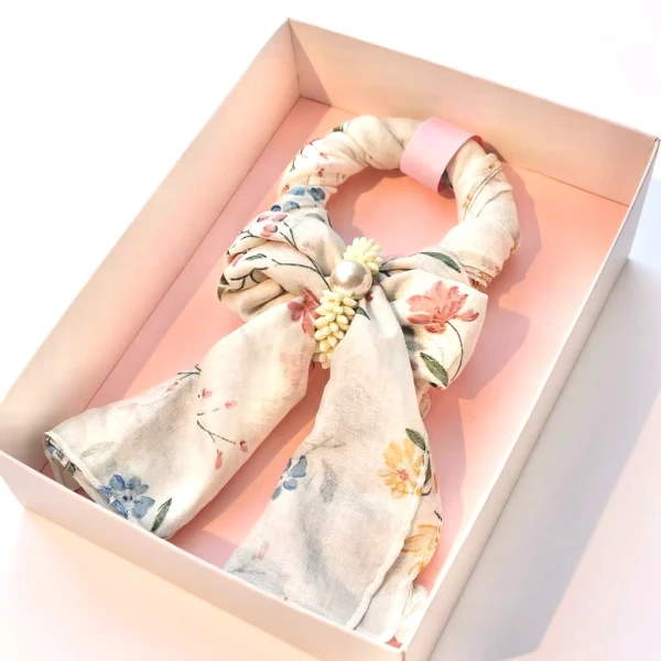 Vela Malai Scarf - Standard Paper Box