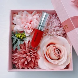 MAC 95 Vicious Liquid Lipstick Gift Box