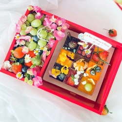 Cake & Fresh Fruit Gift Basket
