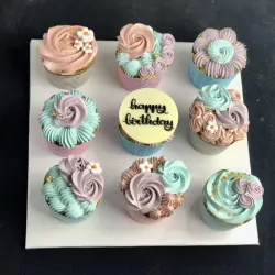 Set Cupcake Hành Tinh Biển Cả