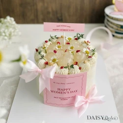Jasmine Oolong & Longan Cream Cake