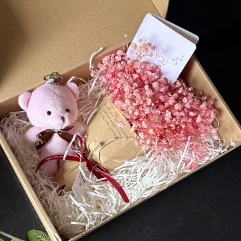 Gift Box Lost in Dreams