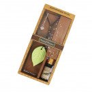 Aromatic stone oil set with a leaf-shaped diffuser and lemongrass essential oil.