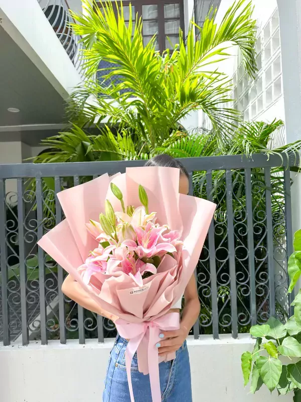 Bó Lily Tinh Khôi - ảnh 2