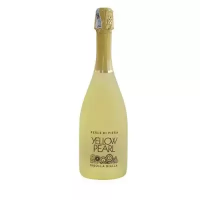 Bottle of Yellow Pearl Ribolla Gialla sparkling wine