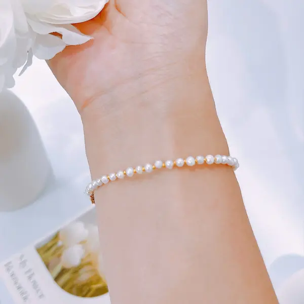White Pearl Bracelet (3mm) 5