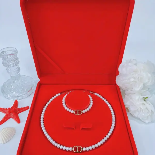 Pearl Jewelry Set with CD Charm 3
