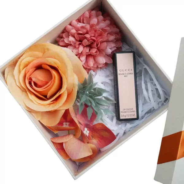 Hộp Quà Son Gucci Và Hoa Blossom - Cơ Bản